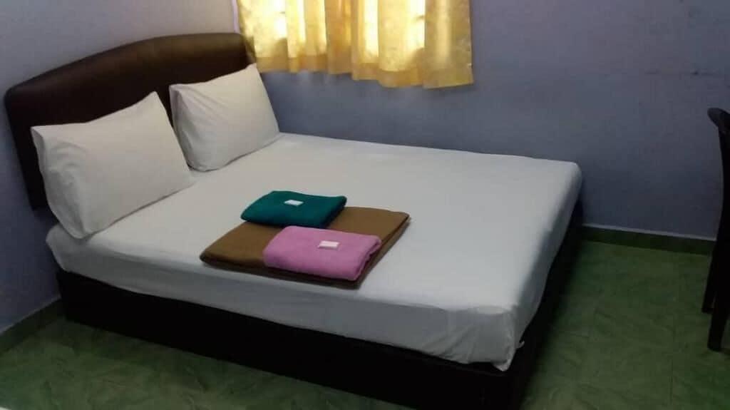 กะจัง สตาร์ โฮเต็ล Hotel กาจัง ภายนอก รูปภาพ